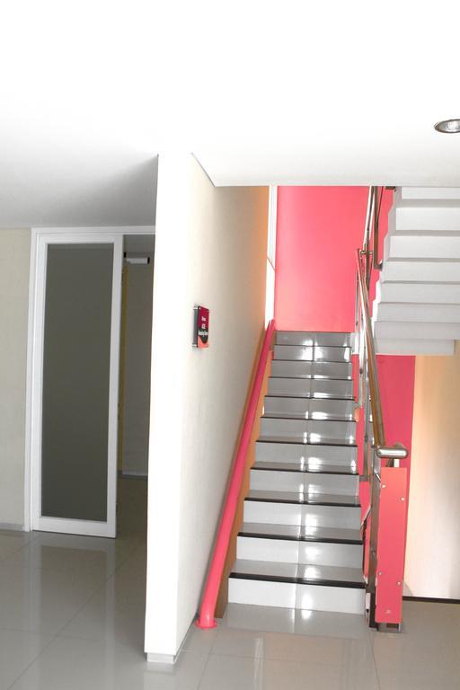 Image Hotel And Resto Bandung Exterior foto